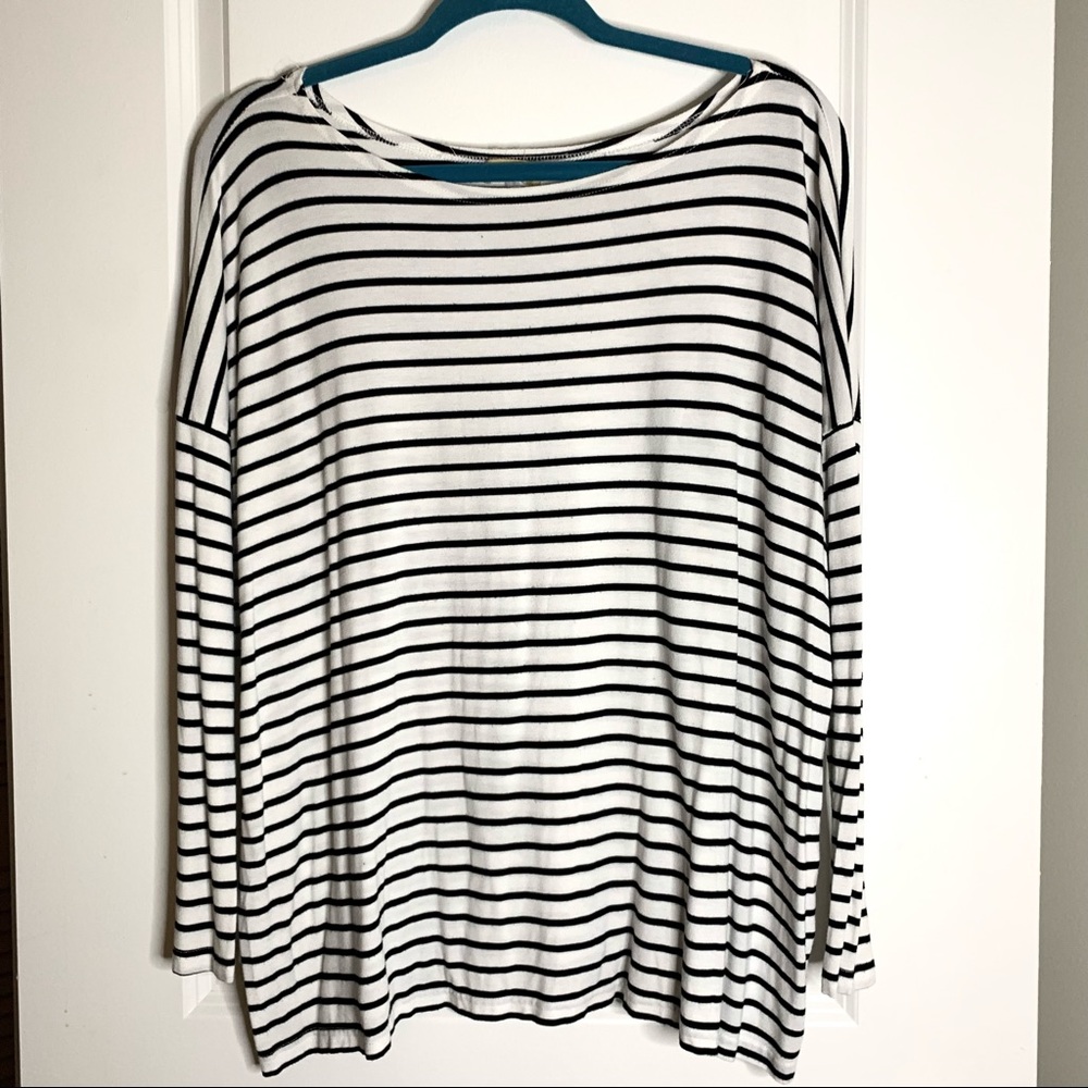 Long Sleeve Tiny Stripe Piko Top - White/Black